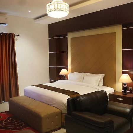 Singapore City Hotel Batu Bara Sungaibalai Exteriér fotografie